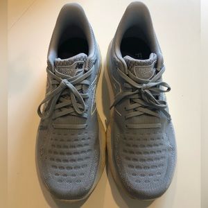 New Balance Fresh Foam X1080 Size 11